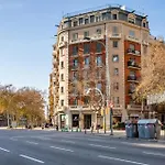Apartment Near Sagrada Familia